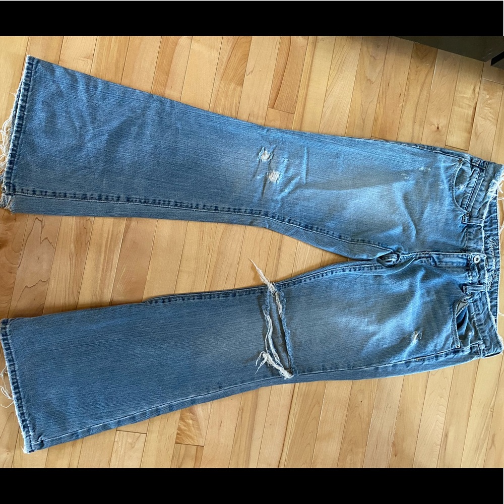 EUC American Eagle Jeans Size 8